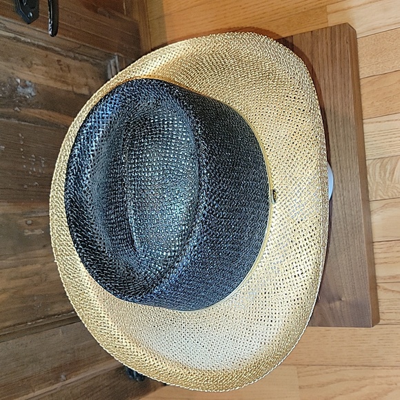 Gold and Black Fashion Hat, great for Golf, Cruise or Resort Wear - Picture 5 of 14
